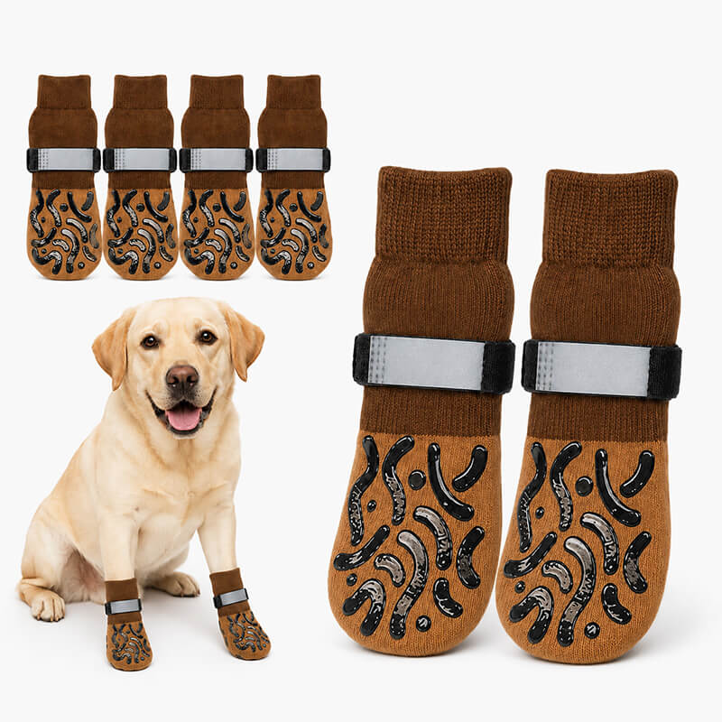 Anti-Rutsch-Socken für Hunde mit 360° Grip und verstellbarem Klettverschluss für mehr Halt auf glatten Böden.