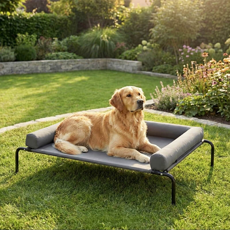 Premium XXL Hundeliege „Peak“ – Erhöhtes Outdoor & Indoor Hundebett mit ergonomischer U-Kopfstütze (122x90cm)