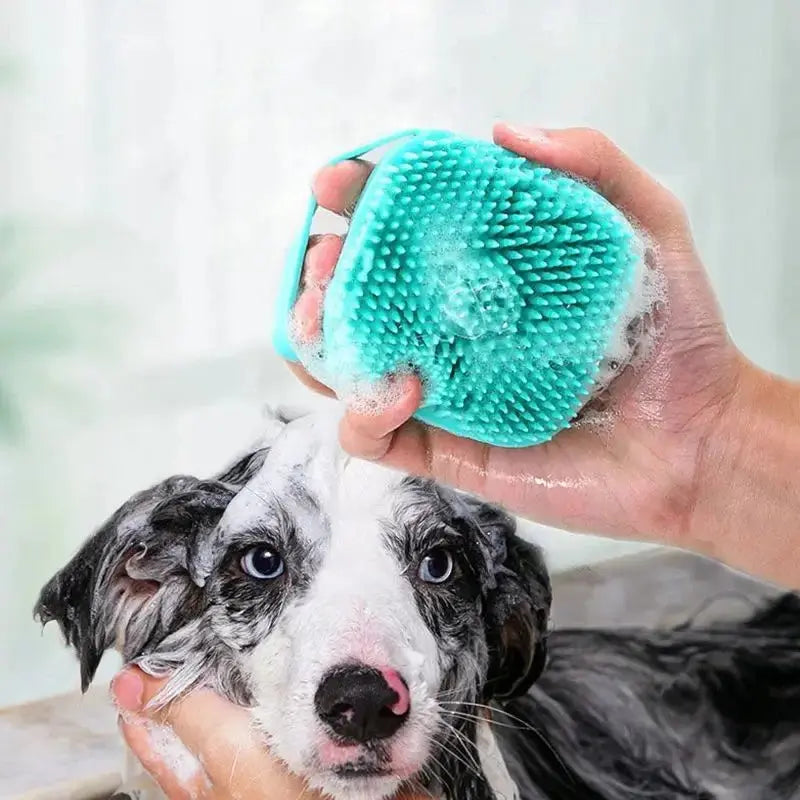 Bade- und Massagebürste aus Silikon für Hunde & Katzen - canivoa.de