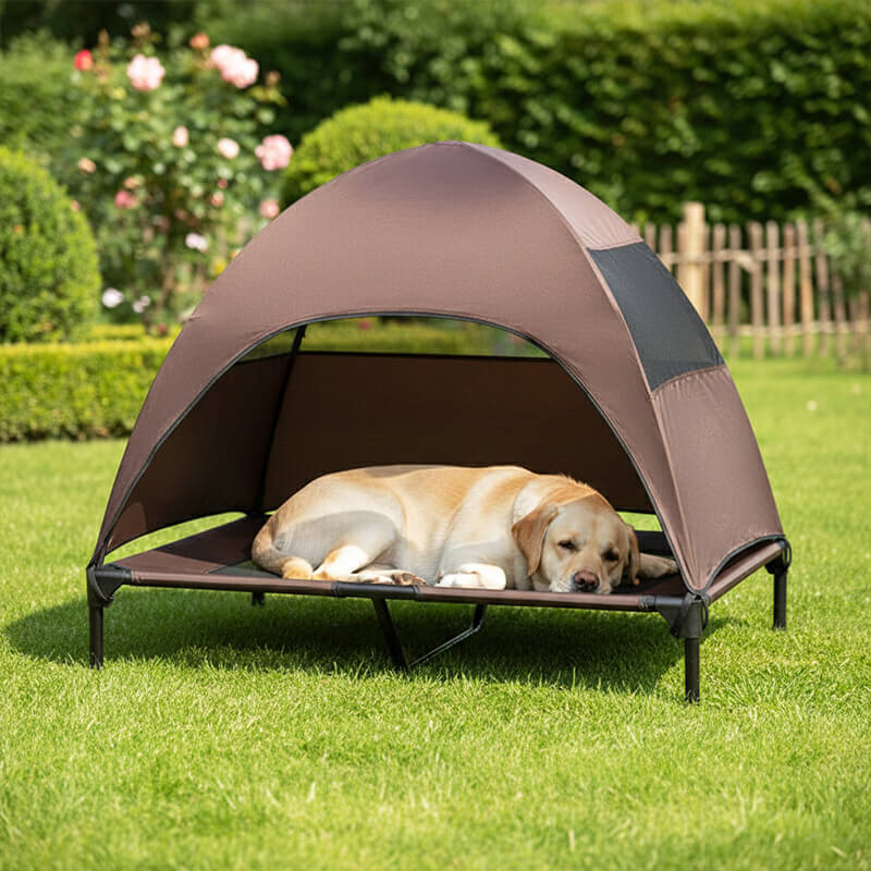 Outdoor Hundeliege „Shade“ – Erhöhtes Hundebett mit Dach für Garten & Terrasse