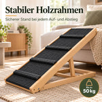 Hunderampe aus Holz am Sofa: stabiler Holzrahmen, belastbar bis 50 kg