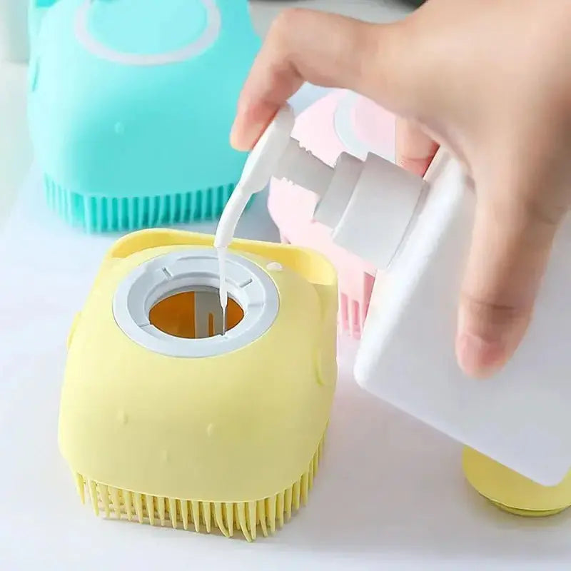 Bade- und Massagebürste aus Silikon für Hunde & Katzen - canivoa.de