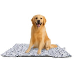 Kissen für Hunde outdoor, mit Muster, Golden Retriever sitzt auf Hundematte