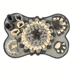 Schnüffeldecke für Hunde in Knochenform in Grau mit Creme – Suchteppich mit Blüte, Taschen und Pfote als Leckerli-Verstecke